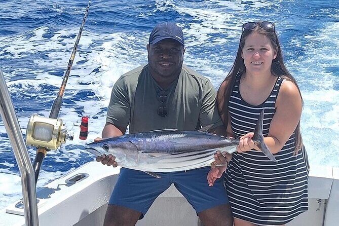 Kona Hawaii Deep Sea Fishing Escapade on the Bite Me 6 - FAQ