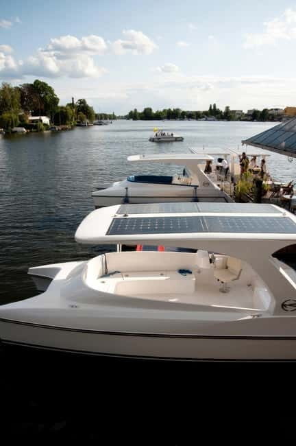 Köpenick Berlin: Self-Drive Boat Tour for up to 12 people - Key Points