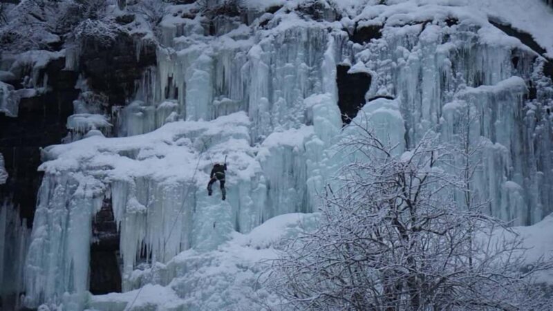 Korouoma Frozen Waterfalls - A Fairy Loop Hike at Canyon - Key Points