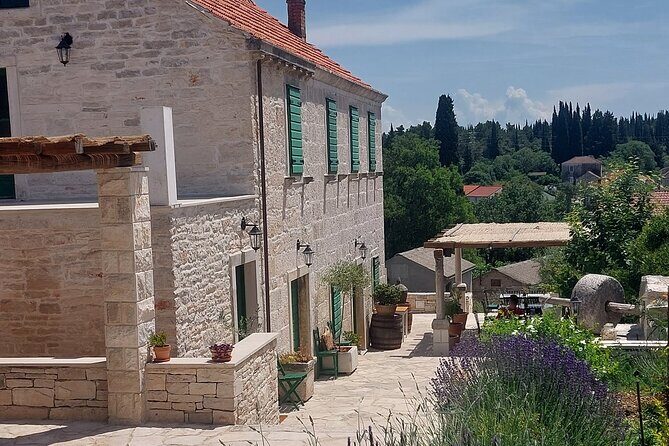 Korula for Wine Lovers - Poip and Grk Wines Private Tour - Analyzing the Cost and Value