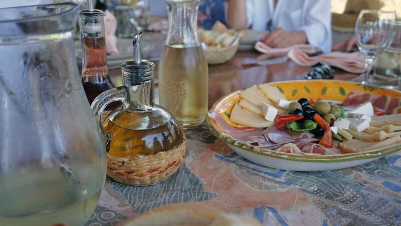 Korula: Island Yacht Cruise with Wine Tasting and Dinner - FAQs