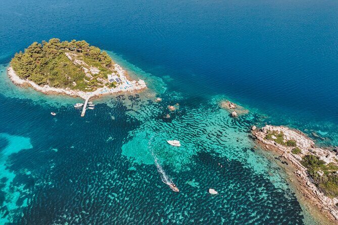 Korula & Lumbarda Islands Boat Tour with Snorkeling & Shipwreck - Practical Considerations and Tips