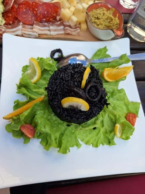 Kotor: 3H Food Tour - Seafood and Coastal Delights