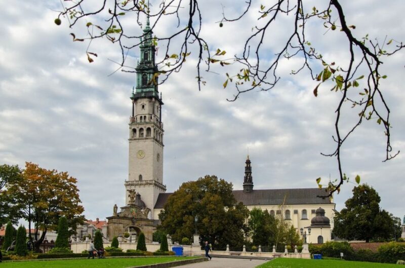 Krakow 1-Day Private Tour to Jasna Gora & Czestochowa - FAQ