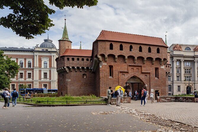 Kraków 3 Hours Private Tour in the Old Town and Wawel Hill - Authentic Feedback
