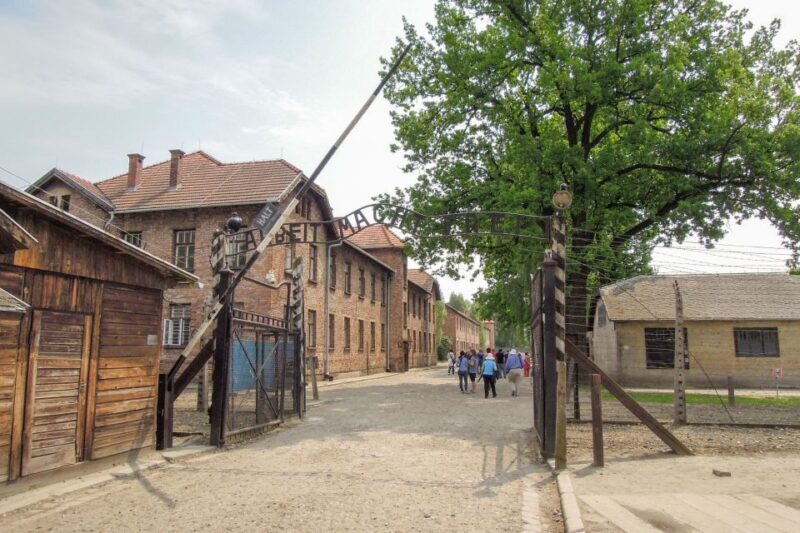 Krakow: Auschwitz and Wieliczka Salt Mine Combo Tour - Frequently Asked Questions