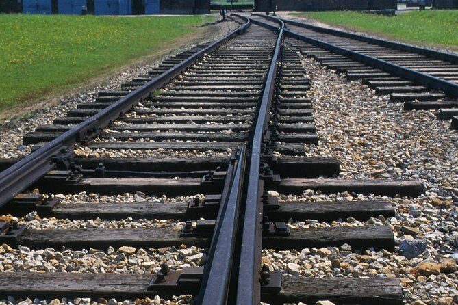 Krakow: Auschwitz Birkenau Guided Tour - Private Transportation - Final Thoughts