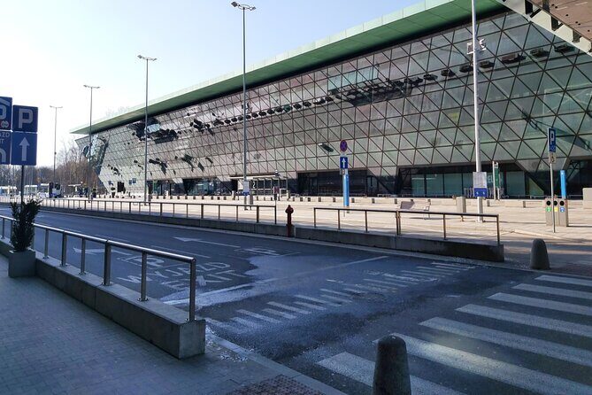Krakow Balice Airport Transfer: Private Round Trip - An In-Depth Look at the Krakow Airport Transfer