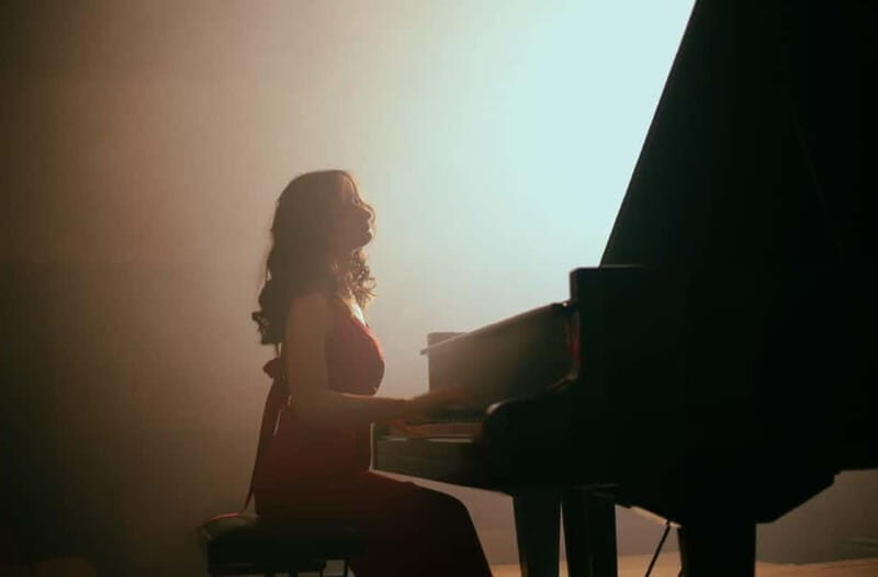 Krakow: Chopin Concert By Candle Glow - The Music & Performance