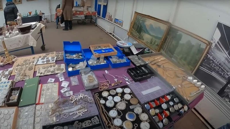 Kraków CommunistFleaMarketTour+CollectorsBoost - Final Thoughts: Is It Worth It?