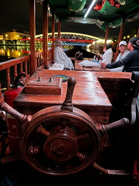 Krakow: Evening or Night Gondola Cruise - FAQ