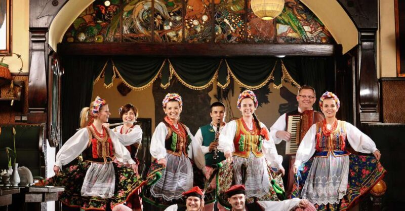 Krakow: Folk Show & 3-Course Dinner at Jama Michalika Café - Key Points