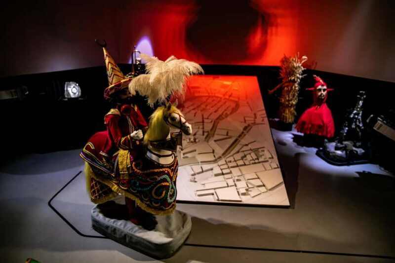 Krakow: Legends of Krakow Robot Show Entry Ticket - The Technology and Presentation