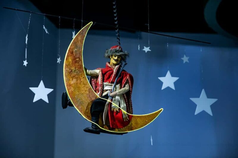 Krakow: Legends of Krakow Robot Show Entry Ticket - FAQ