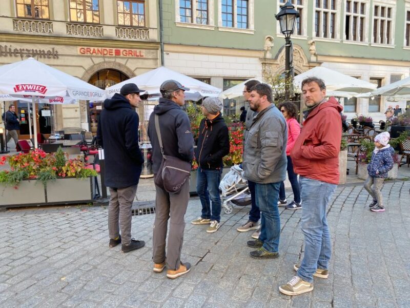 Krakow: Old Town Highlights Walking Tour - What to Expect on the Tour