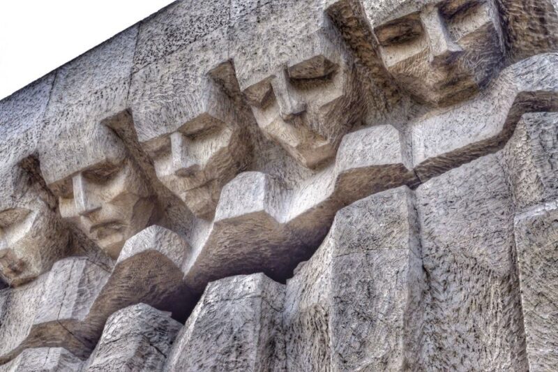 Krakow: Plaszow Concentration Camp Walking Tour - A Closer Look at the Tour Experience