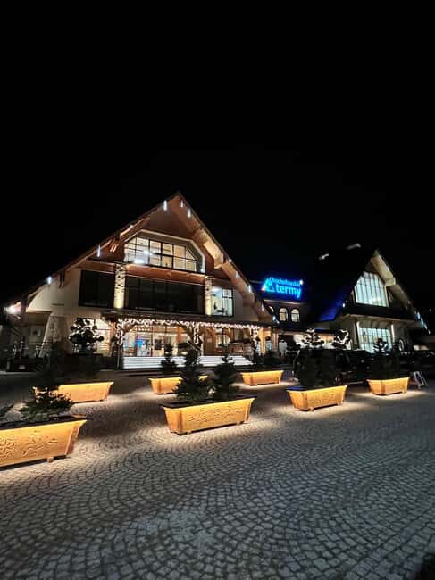 Krakow: Private Chocholowskie Thermal Baths Evening Ticket - Key Points