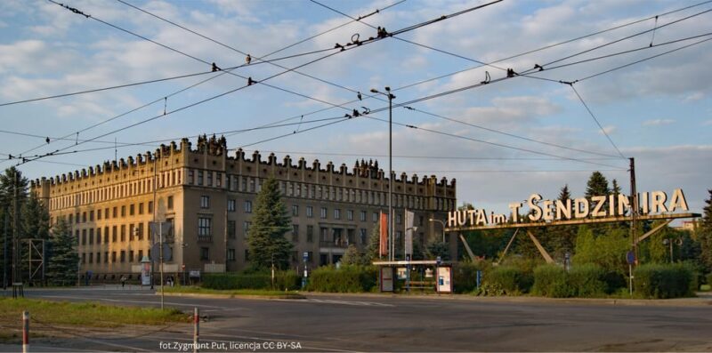 Krakow: Private Nowa Huta Adventure Tour in Communist Cars - Authentic Experiences and What Past Travelers Say