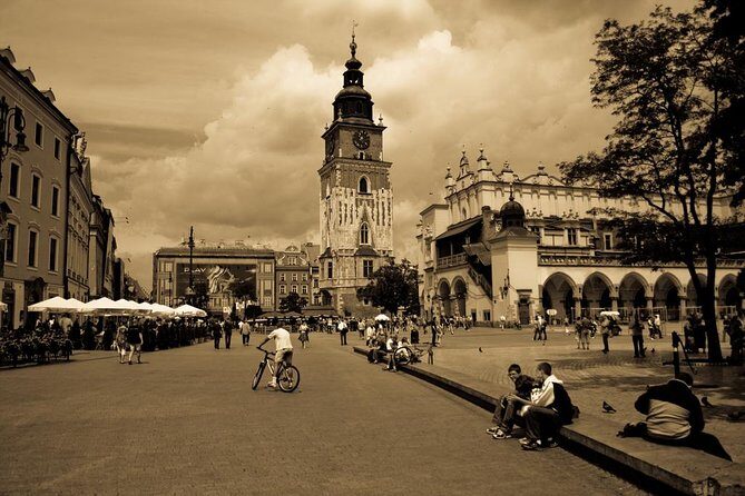 Krakow Private Walking Tour - What’s Included and What to Keep in Mind