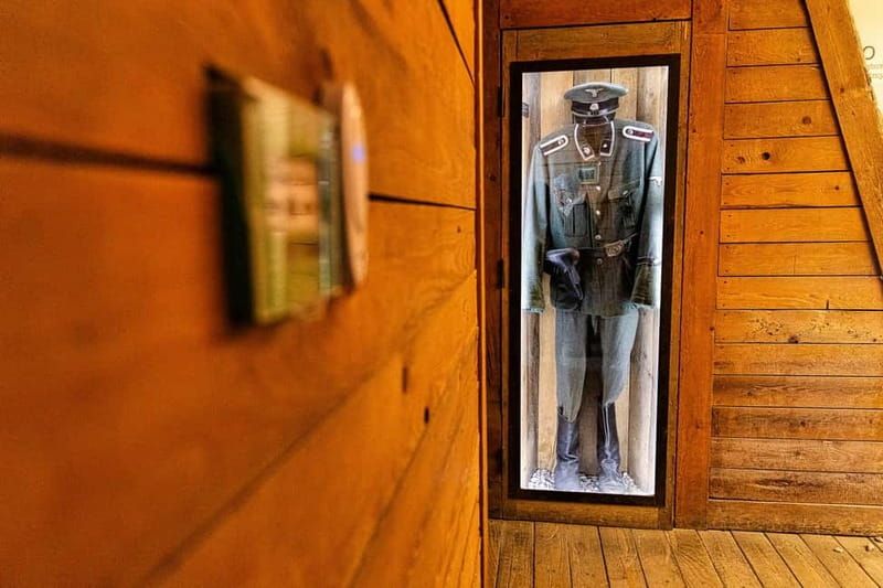 Krakow: Schindler's Factory Ticket and Guided Tour Option - Stunning documentary visuals: photos, film, and multimedia that hit fast