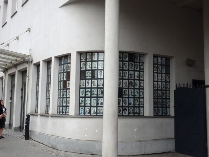 Krakow: Schindler's Factory Expert GuidedTour with Skip-line - FAQs