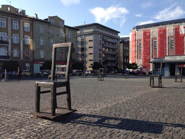 Krakow: Schindler's Factory & Jewish Ghetto Guided Tour - Discover Krakow’s Past: A Look at the Schindler’s Factory & Jewish Ghetto Guided Tour