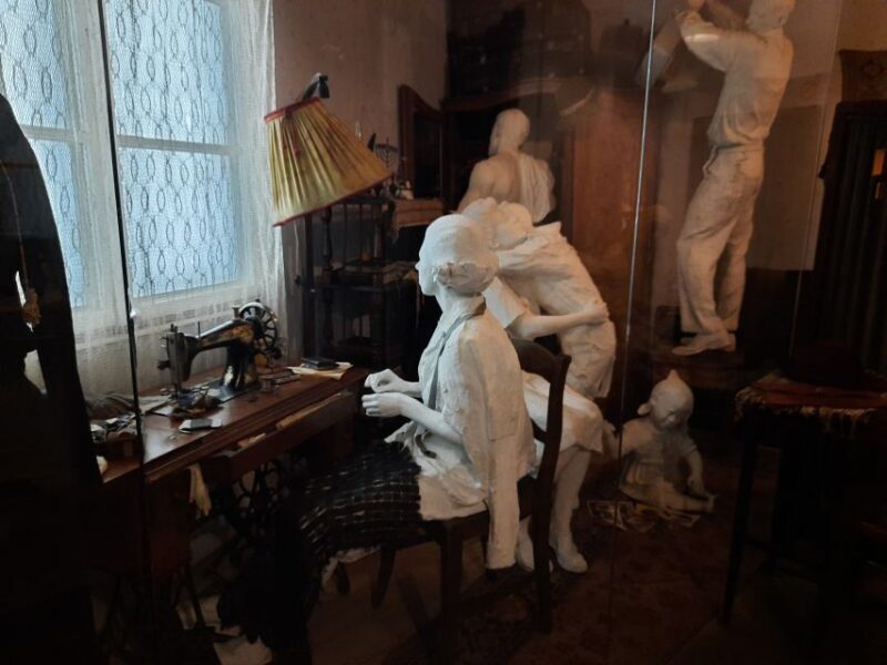 Krakow: Schindler's Factory Tour with Entrance Ticket - Key Points