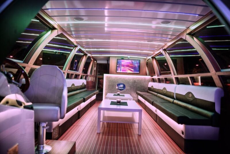 Krakow: Sightseeing Cruise on Vistula River with Audio Guide - Experience Overview: What You Can Expect