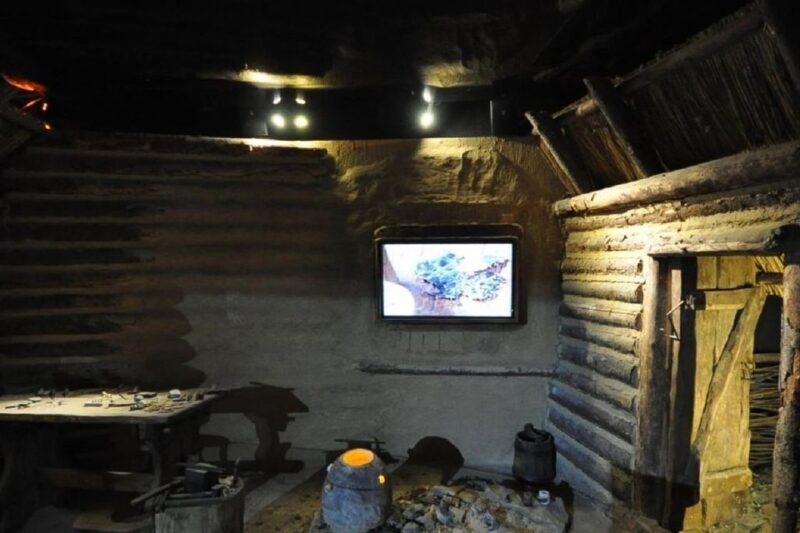 Krakow: Skip the Line Underground Museum & Old Town Private - Who Should Book This Tour?