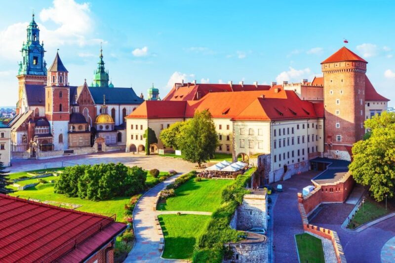 Krakow: Skip-the-Line Wawel Castle and Hill Guided Tour - The Sum Up