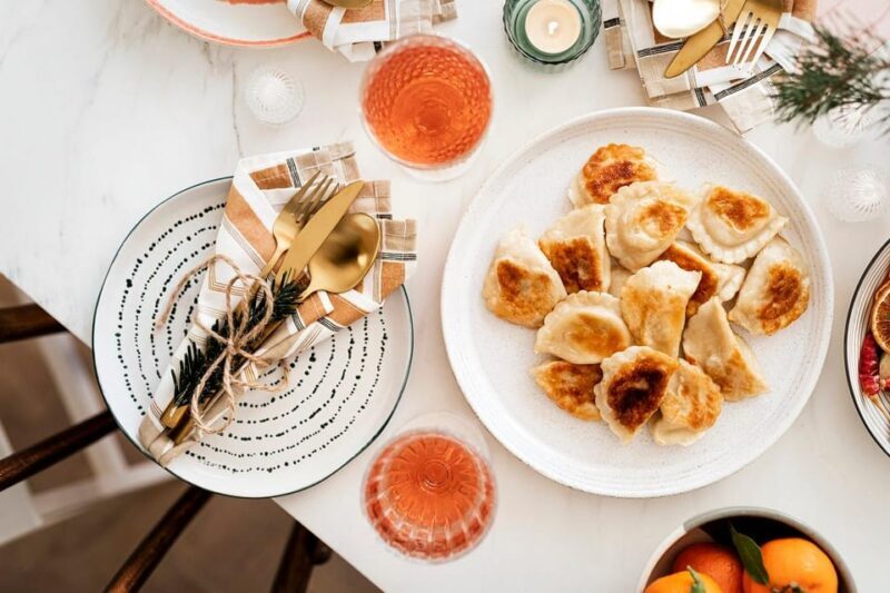 Krakow: Street Food Walking Tour - A Taste of Krakow: What to Expect from the Tour