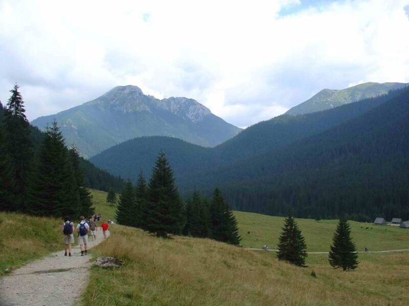 Krakow: Tatra Mountains and Zakopane Full-Day Private Tour - Key Points
