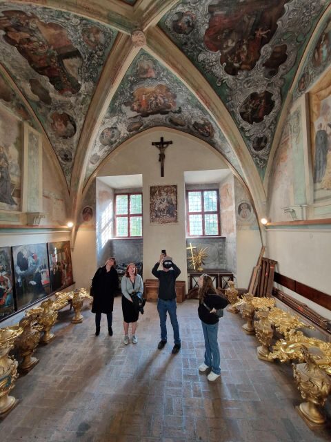 Krakow: Tyniec Abbey Private Guided Tour - Who Should Consider This Tour?