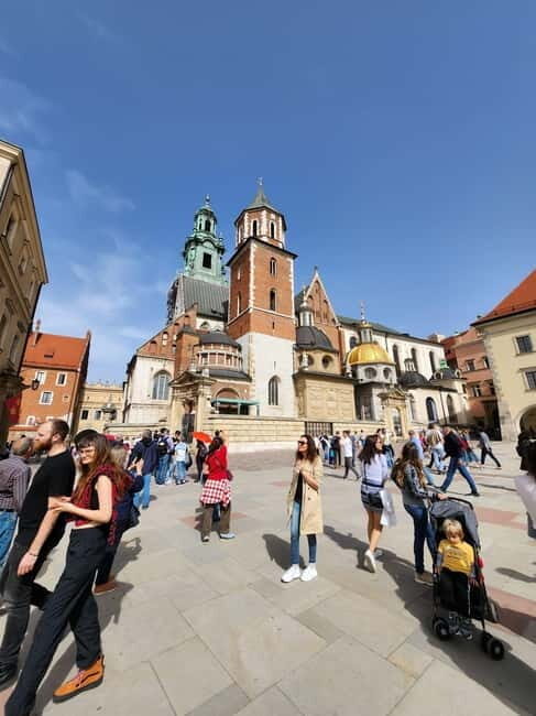Krakow: Visit to Wawel Hill and the Cathedral - Discovering Krakow’s Historic Heart