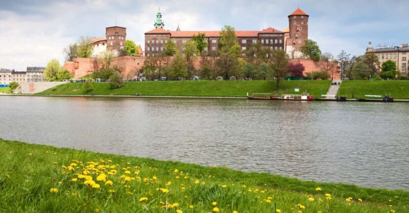 Krakow: Wawel Castle, Cathedral, Salt Mine, and Lunch - Who Is This Tour Best For?