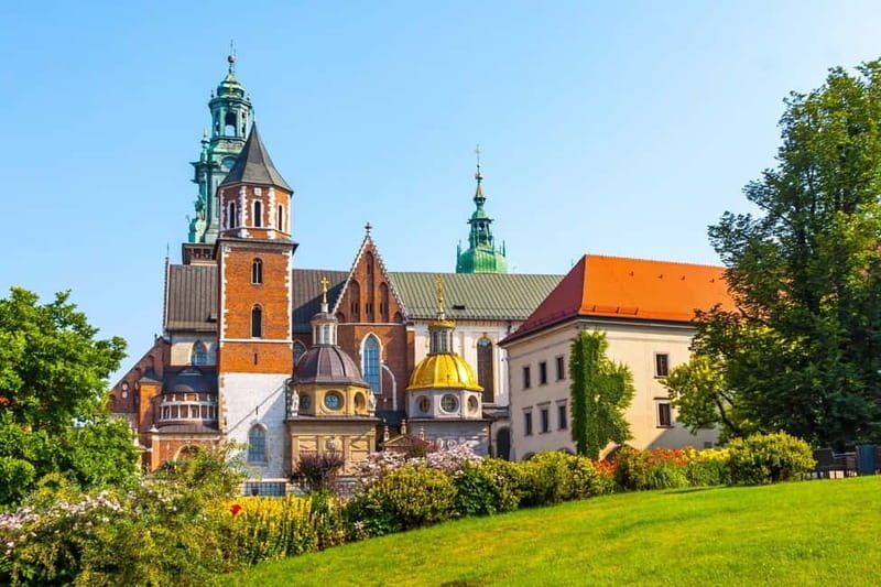 Krakow: Wawel Cathedral Guided Tour with Admission Tickets - The Breakdown of the Wawel Cathedral Guided Tour