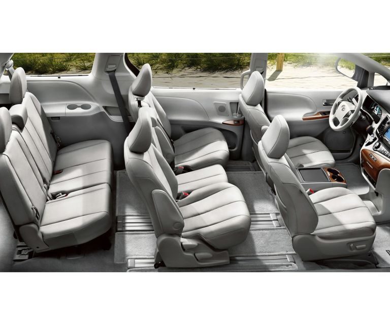 Krakow: Zakopane Tour with Snowmobiles & Bonfire Experience - Key Points