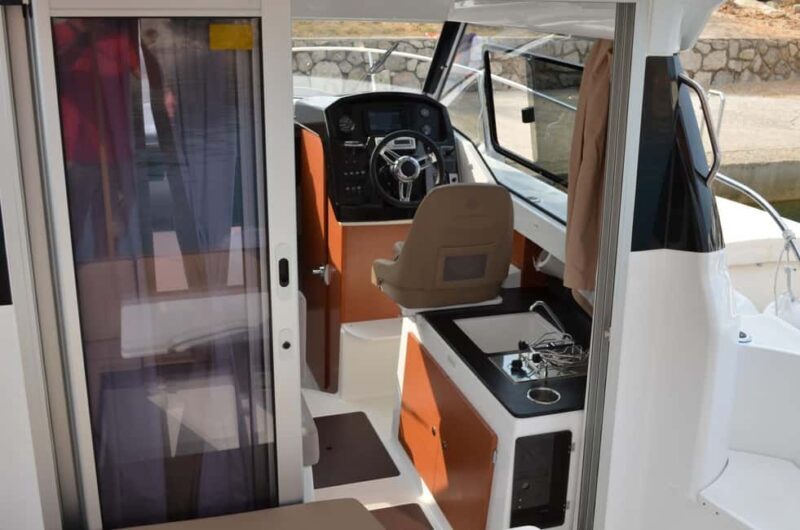 Krk: Rent a boat Merry Fisher 795 386kk - Practical details and tips