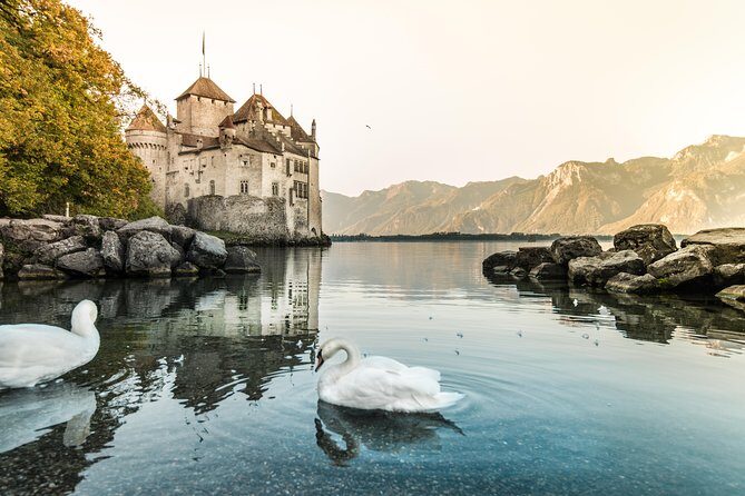 (KTL303) - Winter Tour Montreux and Chaplin's World from Lausanne - Free Time in Montreux