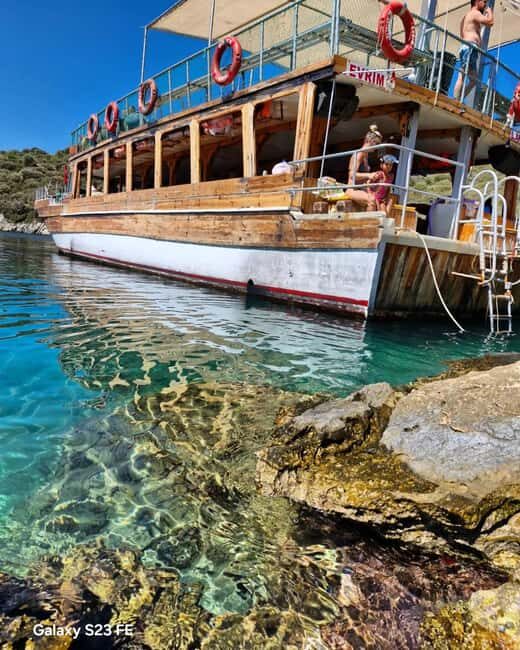 Kuadas: Boat Tour with Swimming, Lunch, and Soft Drinks - What to Expect from the Kuadasi Boat Tour