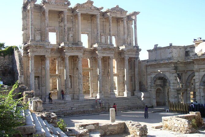 Kusadasi Port Private Ephesus Tour with LUNCH - Who Should Consider This Tour?