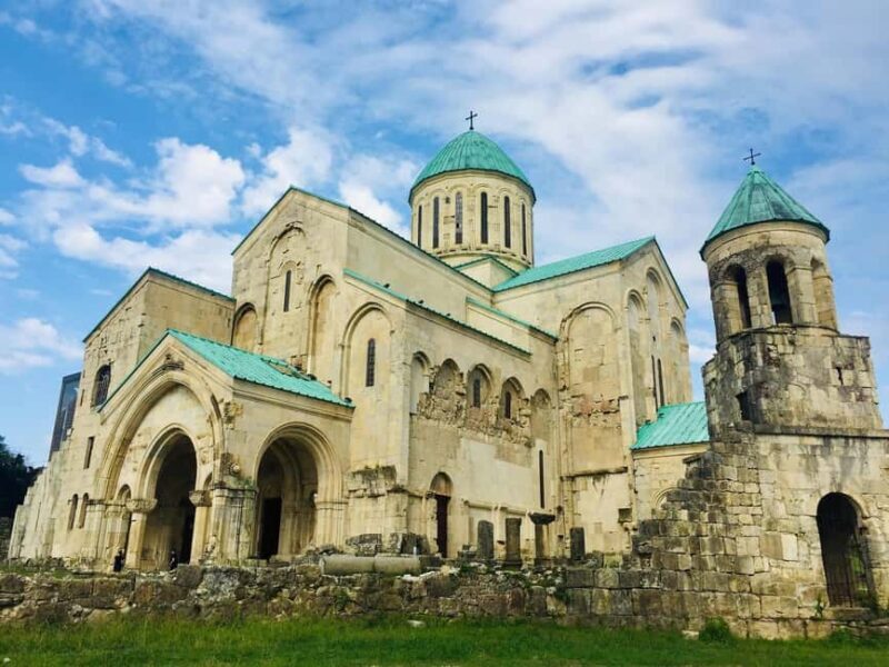 Kutaisi: Bagrati & Motsameta Religious Heritage Tour - Discovering Kutaisi’s Sacred Landmarks