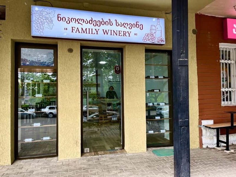 Kutaisi: Wine Tasting in Family Winery shop - Authenticity and Customer Feedback
