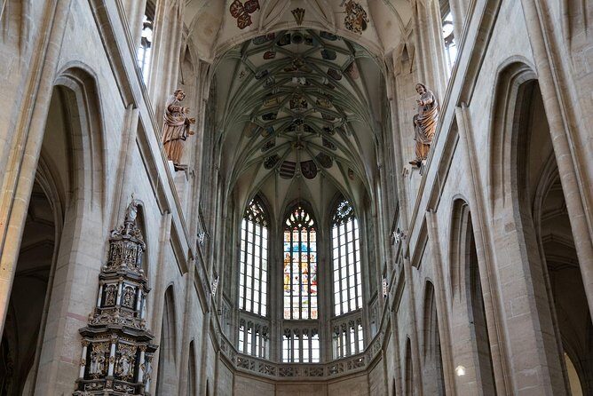 Kutna Hora Private day trip from Prague with lunch, admission and local treat - Is This Tour Right for You?