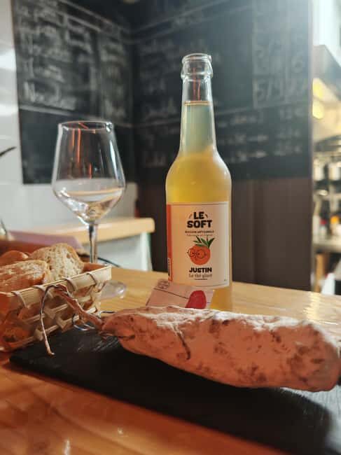 La Balade Gourmande - Explore Aix-en-Provence by night with Thomas - The Value of the Experience