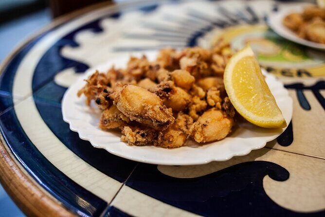 La Barceloneta Tapas & Wine & Drinks Tour in Barcelona - What to Expect from the La Barceloneta Tapas & Wine Tour