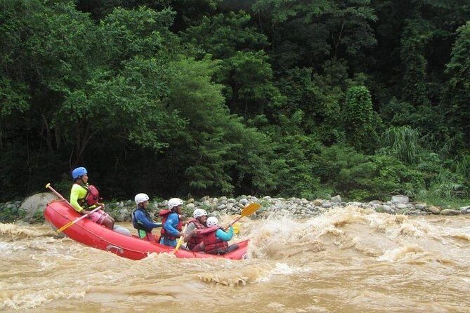 La Bocana Whitewater Rafting Experience: Medium Difficulty - The Realities of the Experience