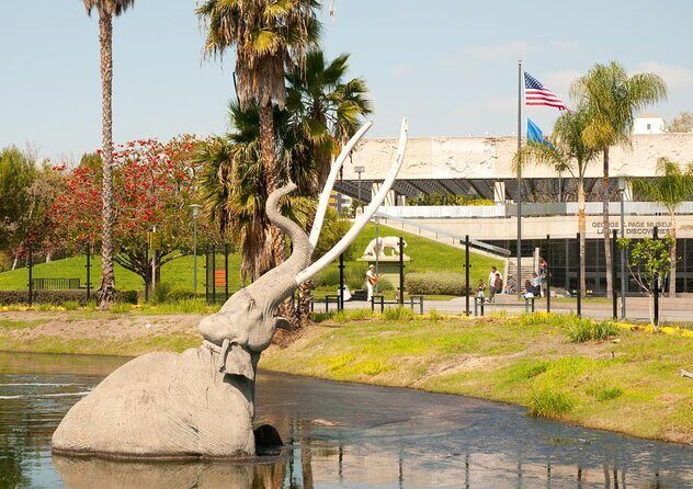 La Brea Tar Pits and Museum Admission Ticket with Excavator Tour - Key Points