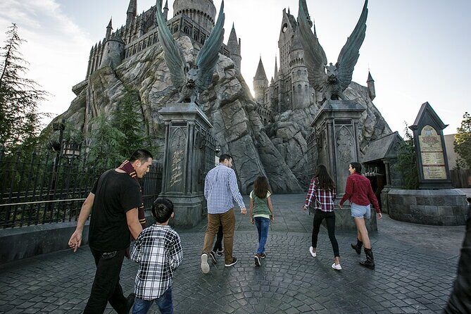 LA: Celebrity Homes & Universal Studios Hollywood Package - The Pros and Cons Based on Reviews