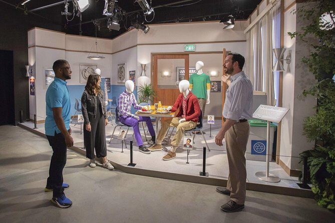 LA: Celebrity Homes & Warner Bros. Studio Hollywood Package - What’s the Experience Actually Like?